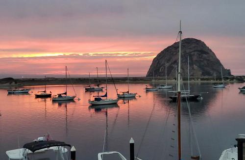 Morro Bay Hotel | Gray's Inn & Gallery