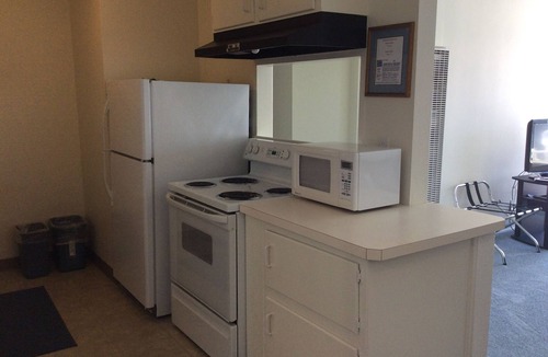Morro Bay Apartment | Gray's Inn & Gallery