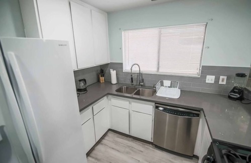 Spring Valley Villa | Great Location! The perfect Vegas getaway.