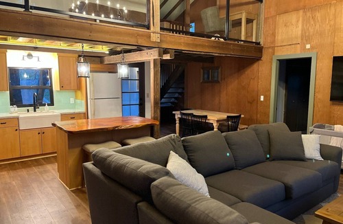 Payson House | Greenspaces, Deck w/River & Mt VIEWS, Trails, Near Water Wheel Hiking Trailhead