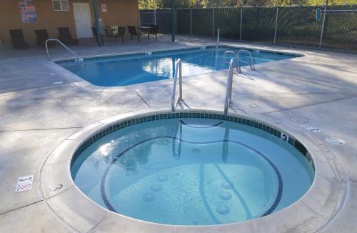 Gridley Hotel | Gridley Inn & RV Park
