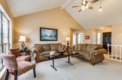 Grove House | Group Friendly! Waterfront Grand Lake Home w/Dock