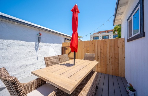 Grover Beach House | grover beachhouse with minutes walk to beach and restaurants. STR#0195
