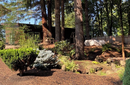 Canby House | Guest Pool House on Riverfront Estate Inside Molalla State Park