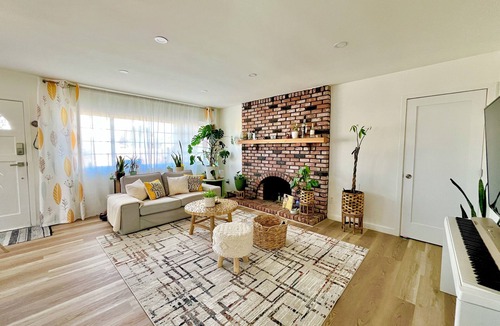 Santee House | Guest Quarter, separate entrance, free parking