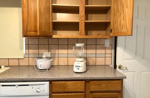 Union City Apartment | Guest suit with AC in Union City, CA