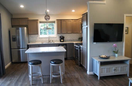 McKinleyville Cottage | Hammond Trail Cottage