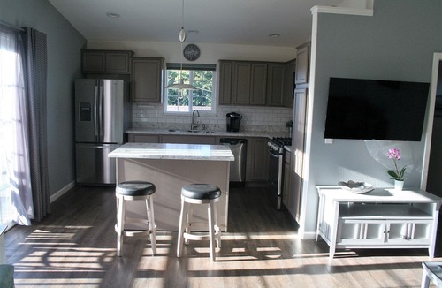 McKinleyville Cottage | Hammond Trail Cottage