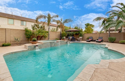 Stetson Hills State House | Happy Valley Oasis