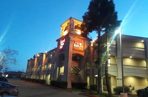 Fremont Hotel | Have a Super Good Night's Rest at the Good Nite Inn Freemont for your Super Bowl