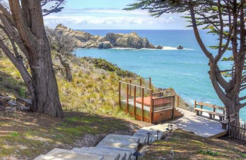 Gualala House | Haven's View With Stunning Ocean Views