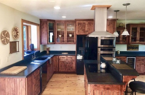 Mount Shasta House | Headwaters Lodge of Mount Shasta