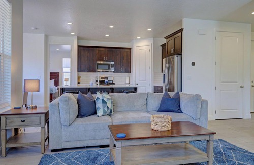 Sienna Hills House | Heart of Sand Hollow 5 Bedroom W/Fire Pit, Pool, & Hot Tub