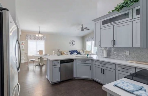 Chandler House | Heated Pool Chandler Home & Chef's Kitchen!