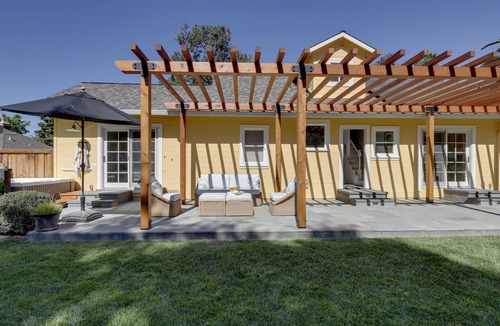 Sonoma House | Heavenly Sonoma Country Home: Garden, Pool & Spa!