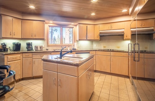 Evergreen Estates House | Heavenly Valley by AvantStay | Pool, Hot Tub, Game Room