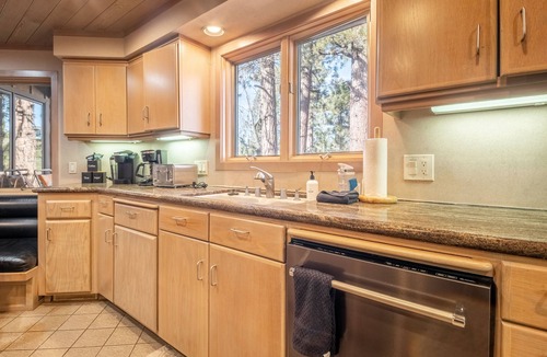 Evergreen Estates House | Heavenly Valley by AvantStay | Pool, Hot Tub, Game Room