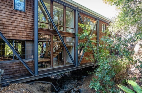 San Luis Obispo House | Hidden Creek House near Downtown SLO. Family Sized!