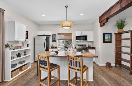 Dewey-Humboldt House | Hidden Hill Casita 1200 sq ft | Hot Tub & Views