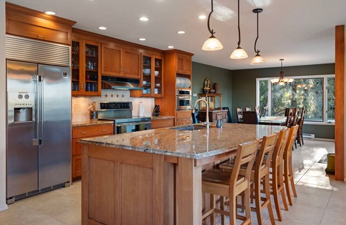 Yachats House | Hidden Luxury Beachfront Estate - Yachats, OR