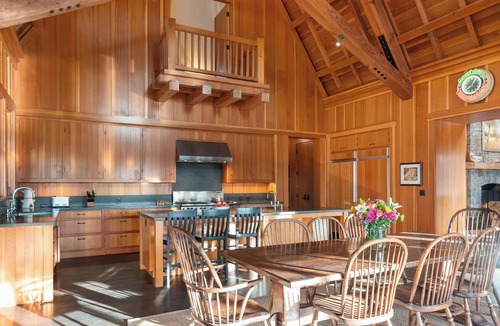 Yorkville House | High Rock Ranch | The Luxury Private Estate in Yorkville