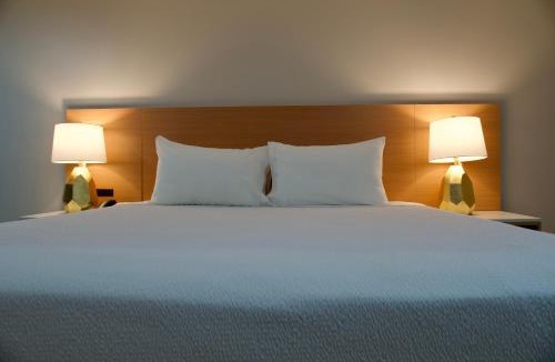 Patton Hotel | Highland Inn - San Bernardino