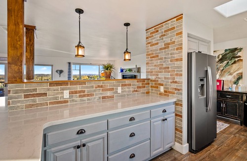 Paso Robles House | Highland Park Panorama-Your Window to the World of Paso Robles Wine Country!