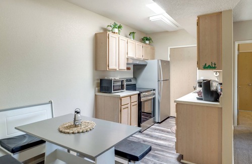 Dietz Apartment | Hike, Swim & Shop: Tucson Condo w/Balcony