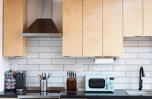 San Anselmo Apartment | Hilldale Studio - in the heart of Marin County