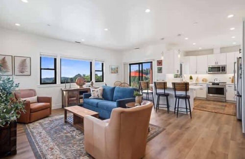 Aptos Hills-Larkin Valley House | Hillside Haven - An Aptos Retreat