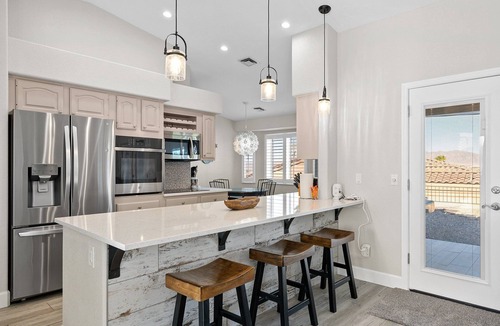 Lake Havasu City House | Hillside Haven with Lake Havasu Views