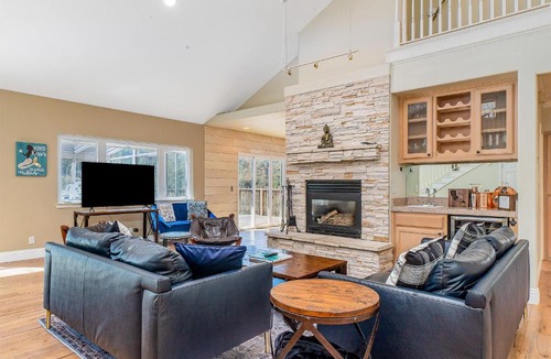 Atascadero House | Hilltop Heaven