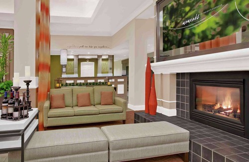 The East Side Hotel | Hilton Garden Inn San Francisco Arpt North