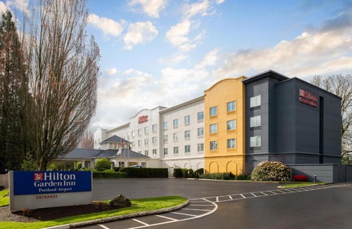 Parkrose Hotel | Hilton Garden Inn Portland Airport