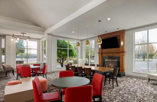 Parkrose Hotel | Hilton Garden Inn Portland Airport