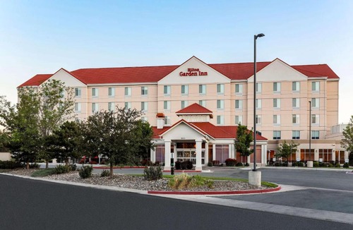 Reno/Tahoe Airport Hotel | Hilton Garden Inn Reno