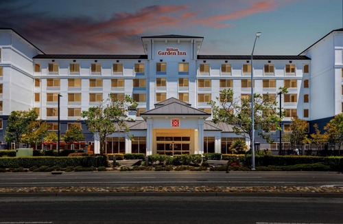 East San Mateo Hotel | Hilton Garden Inn San Mateo
