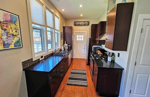 Mississippi District House | Hip and cozy dog-friendly Mississippi Victorian