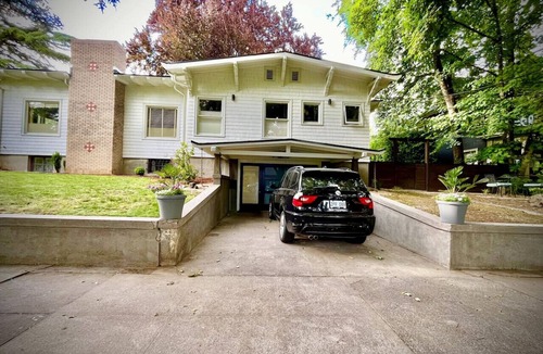 Laurelhurst Apartment | Historic Dougan Suites, Two Bedroom