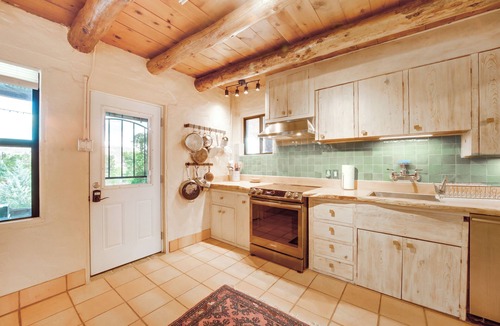 Cornville Cottage | Historic Farm Cottage on Wine Trail Near Sedona