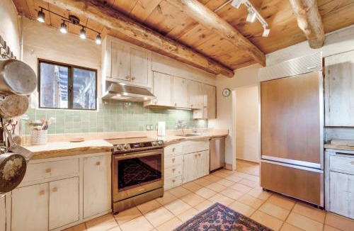 Cornville House | Historic Farm Cottage on Wine Trail Near Sedona