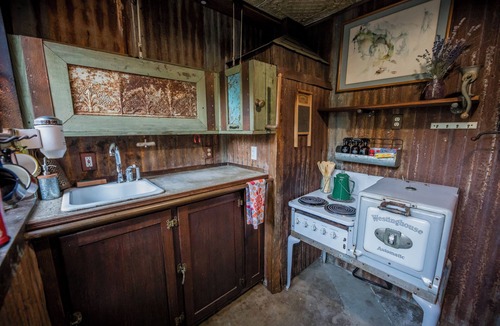 Temecula Other | Historic Farmhouse on 5 Peaceful Acres with Ancient Oaks & Creek above Temecula