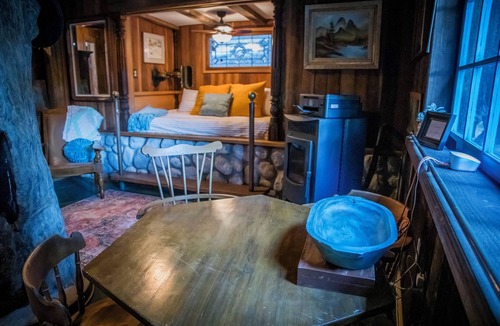 Temecula Other | Historic Farmhouse on 5 Peaceful Acres with Ancient Oaks & Creek above Temecula