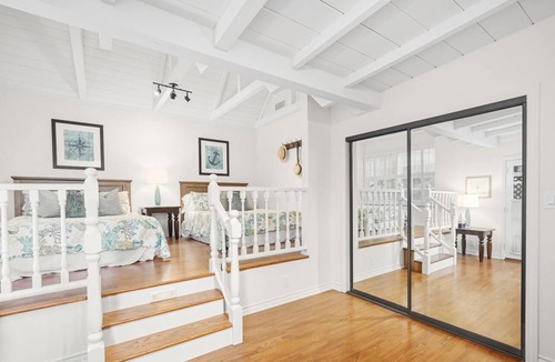 Corona del Mar House | Historic Home in Corona Del Mar near China Cove