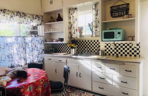 Santa Rosa House | Historic House - Two units in one large home - New West Properties