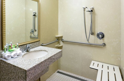 Grants Pass Hotel | Holiday Inn Express Grants Pass by IHG
