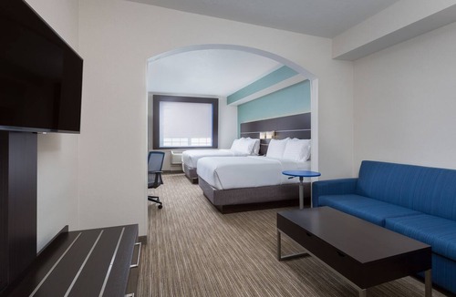 Eugene Hotel | Holiday Inn Express Hotel & Suites Eugene Downtown-University by IHG