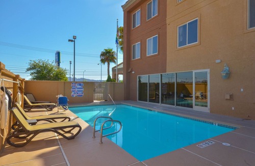 Sunrise Manor Hotel | Holiday Inn Express Las Vegas-Nellis, an IHG Hotel