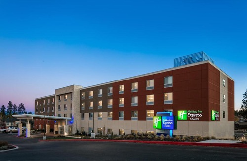 Southeast Bend Hotel | Holiday Inn Express & Suites - Bend South by IHG