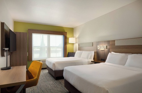 West Sacramento Hotel | Holiday Inn Express West Sacramento by IHG